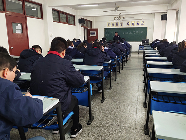 1578268849453968.jpeg 9de3b3d34f808c3371ae3998a3fc6e1.jpg