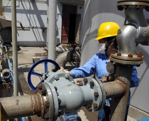 1588374302884078.jpeg 脫鹽水崗位中和池廢液PH調(diào)整.jpg