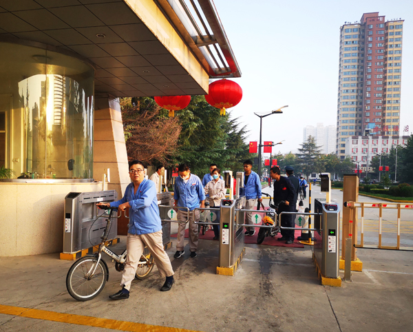 1633307376994635.jpeg 6ccdc4dcb528065e739e4a2542a0bf7副本600.jpg