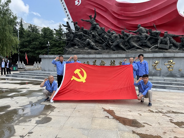 1655362422529046.jpeg 7f30d5fa30df598bcf67ed1f02bff49.jpg