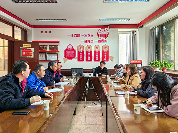 渭南市科技局、統(tǒng)計局到公司交流座談，2.24(副圖）.jpg