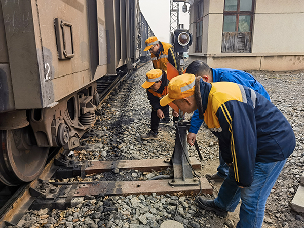 1703838125994865.jpeg 12月28日鐵路應急演練2.jpg