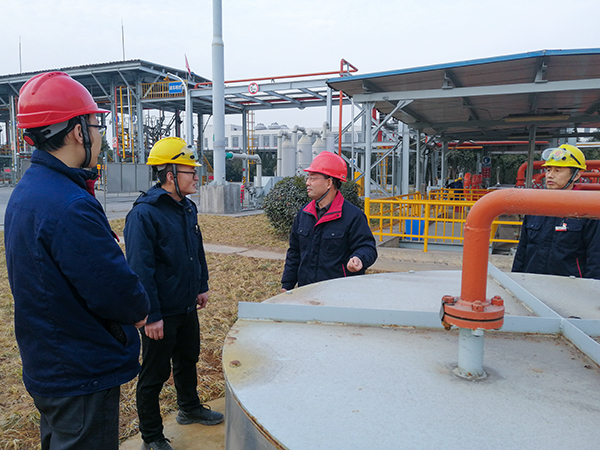 1704182405469656.jpeg 重大危險(xiǎn)源安全專項(xiàng)檢查現(xiàn)場(chǎng).jpg