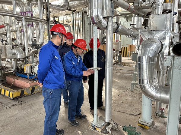 1707990362242399.jpeg 馬總深入生產(chǎn)現(xiàn)場開展安全檢查1.jpg