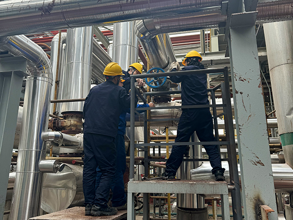 1712820771467072.jpeg 圖片4群力在關(guān)蒸汽大閥門.jpg