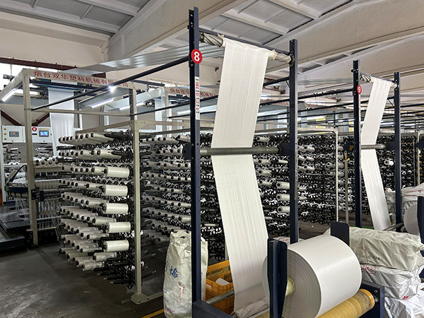 2024年6月21日，圓織車間為山西外銷加工布卷 (1).jpg