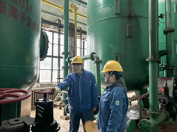 241740377289973306.jpg 現(xiàn)場操作實(shí)踐 (1).jpg