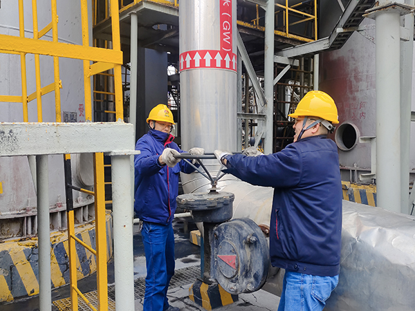 041741046964163581.jpg 現(xiàn)場檢修隔離.jpg