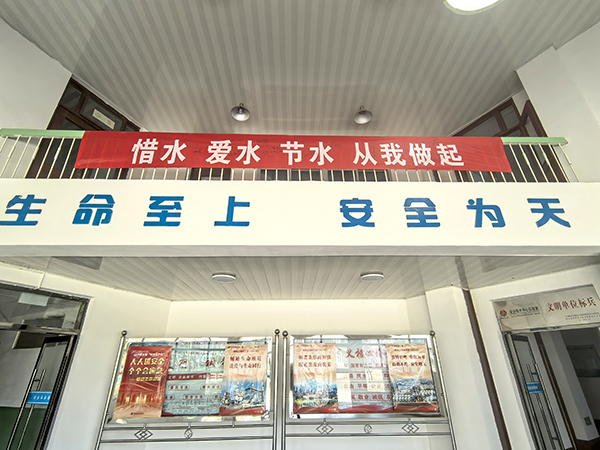 181742268433959705.jpg f139a6a8d541582a4db9cec44a08d9d.jpg