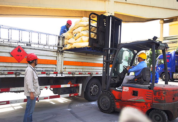 221745315120884866.jpg 檢修現(xiàn)場(chǎng)組圖 (3).jpg