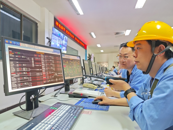 071746601031195319.jpg 251745561614137415.jpg